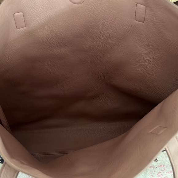 Irreversible Tote Bag from Pro Bass - Picture 5 of 6